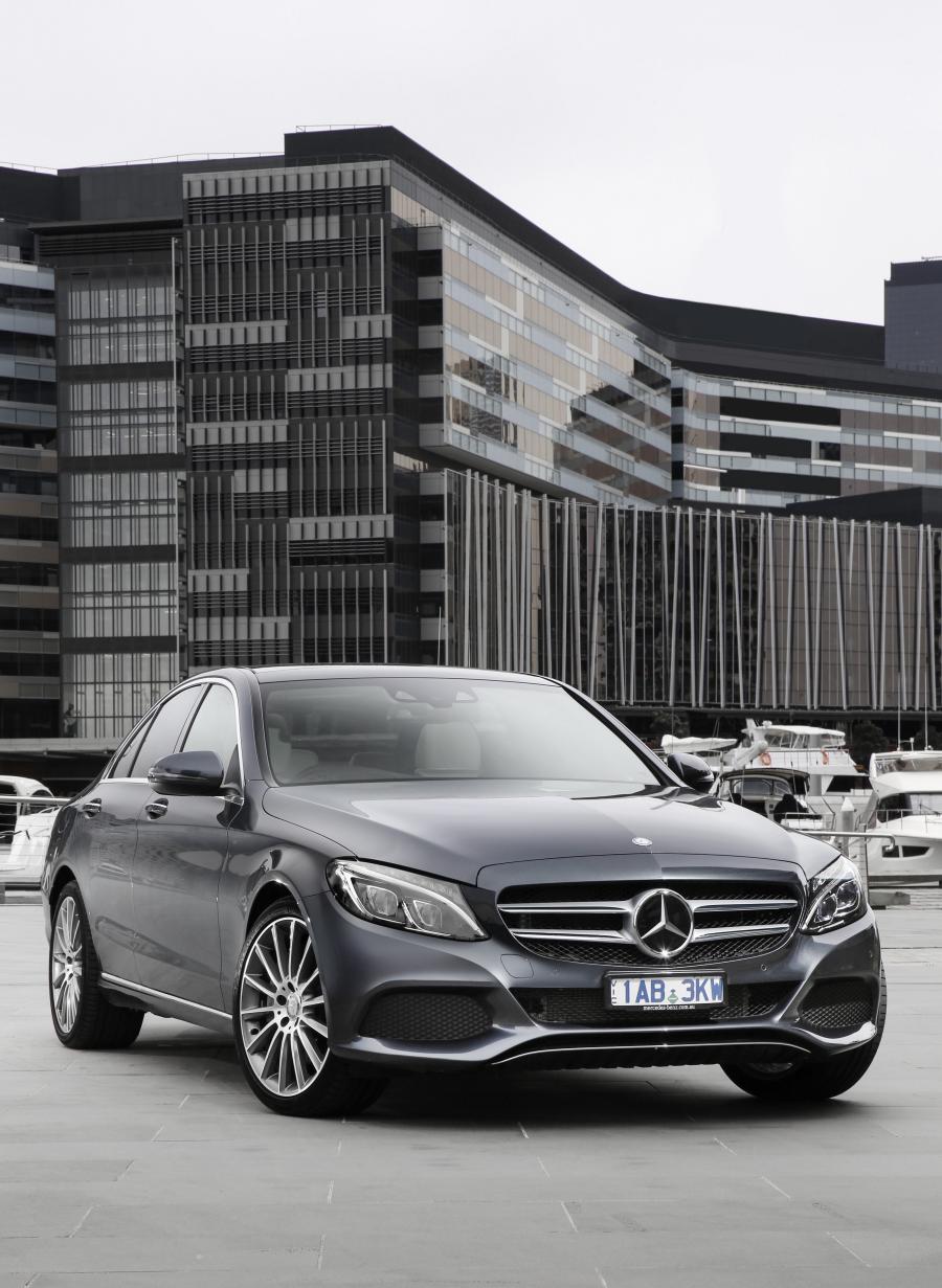  Mercedes-Benz C350 e Avantgarde Line 2016 года  (AU) (фото 3 из 11)